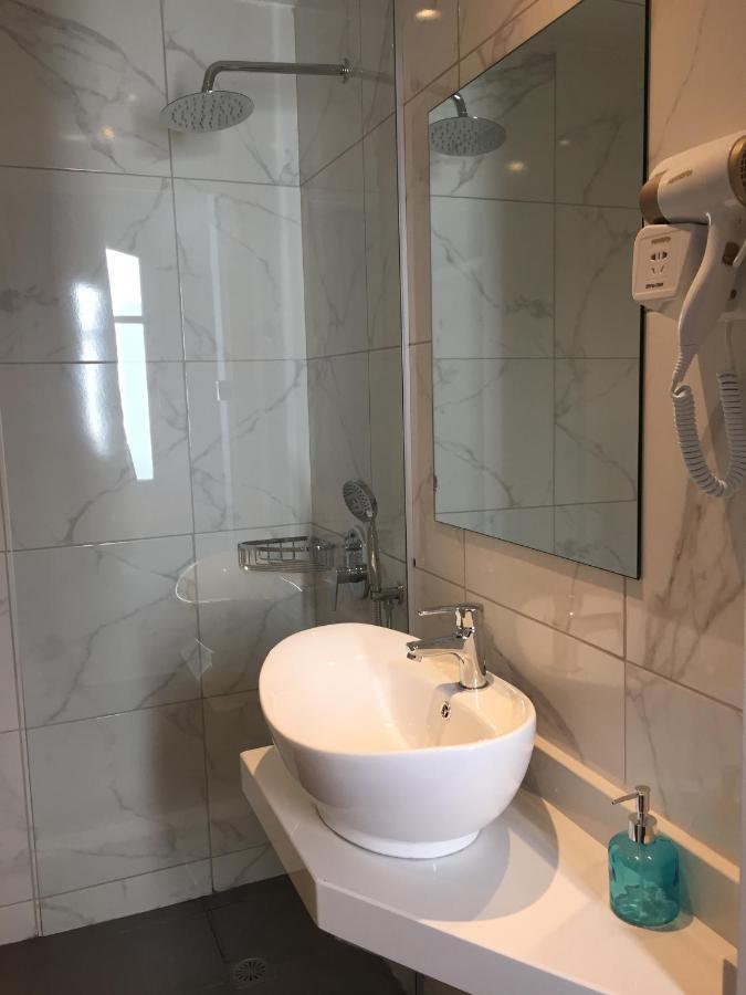 הרסוניסוס City Pearl Hotel מראה חיצוני תמונה